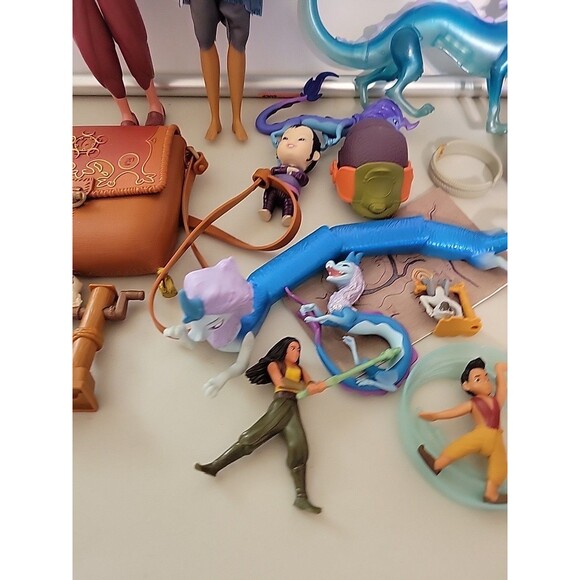 Disney Store Raya and the Last Dragon Figures Mixed lot of toys McDonalds - Picture 6 of 8